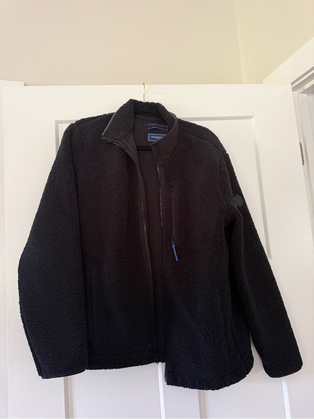 Vineyard Vines Black Sherpa Jacket with Full Zip